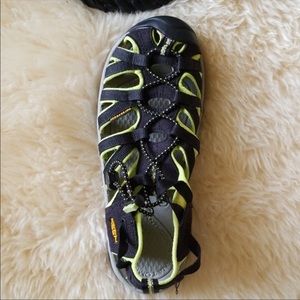 Keen waterproof sandals womens 7.5 whisper outdoor hiking shoes